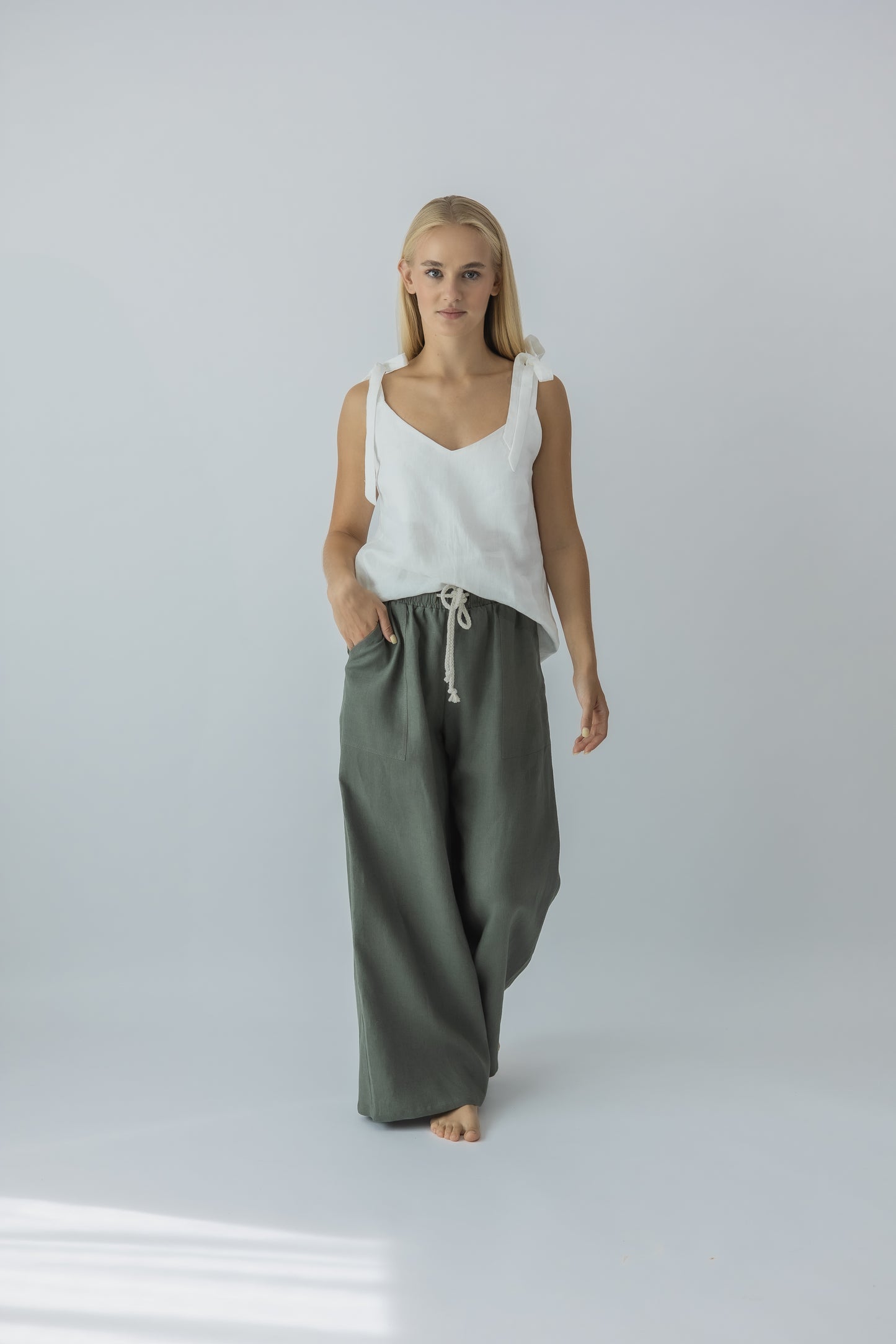 Wide pull-on trousers